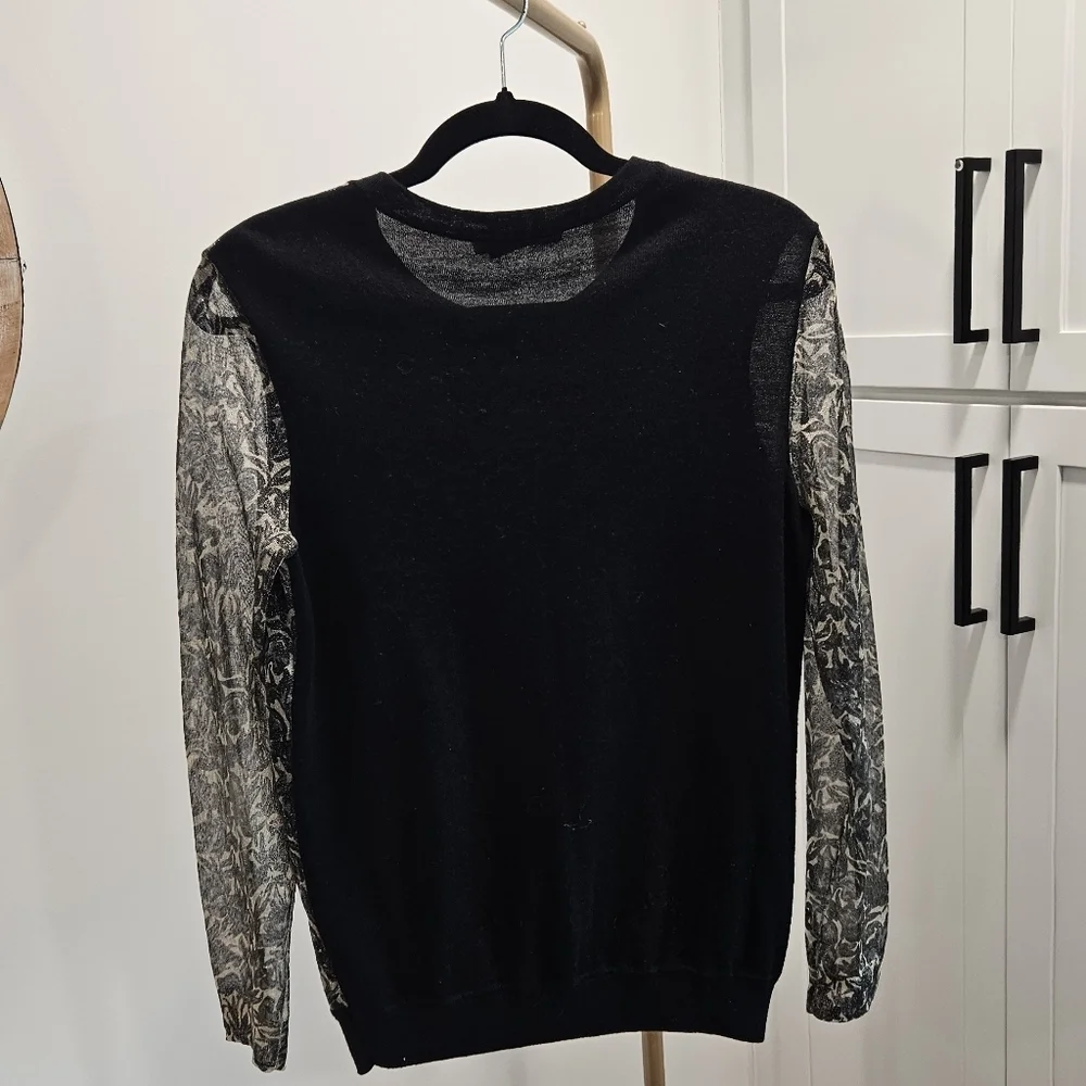 TORY BURCH HONOUR METALLIC-PRINT JACQUARD & KNIT SWEATER - Size Small